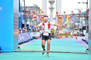 BIB: 5402, 144
                            <button type="button" onclick="openModal(21799858)" class="btn btn-primary btn-sm float-right btn-popup" data-toggle="modal" data-target=".modal-high-quality">
                        <i class="fas fa-shopping-cart"></i> Add to Cart
                    </button>
                                            <button type="button" onclick="isThisMe(21799858, true)" class="btn btn-success btn-sm float-right btn-popup btn-isme hidden" data-toggle="tooltip" data-placement="bottom" title="นี่คือรูปของคุณใช่ไหม คลิกที่นี่เพื่อเอาเข้าอัลบั้ม">
                        <i class="fas fa-plus"></i> Add to album
                    </button>
                    <button type="button" onclick="isThisMe(21799858, false)" class="btn btn-warning btn-sm float-right btn-popup btn-isnotme hidden">
                        <i class="fas fa-ban"></i> Remove from album
                    </button>